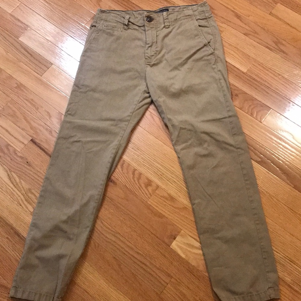 American Eagle khaki Pants